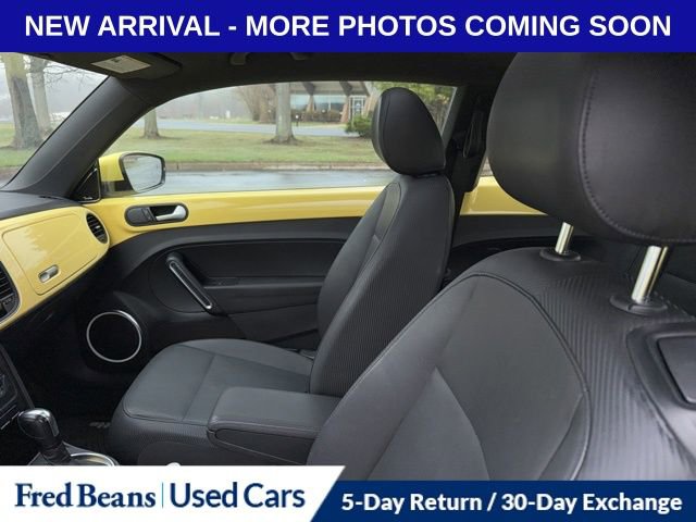 Used 2013 Volkswagen Beetle 2.5 image 10