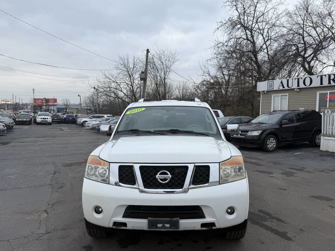 Used 2010 Nissan Armada Titanium image 3