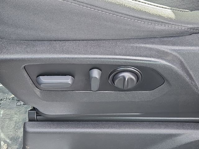 Used 2021 Chevrolet Silverado 1500 LT image 21