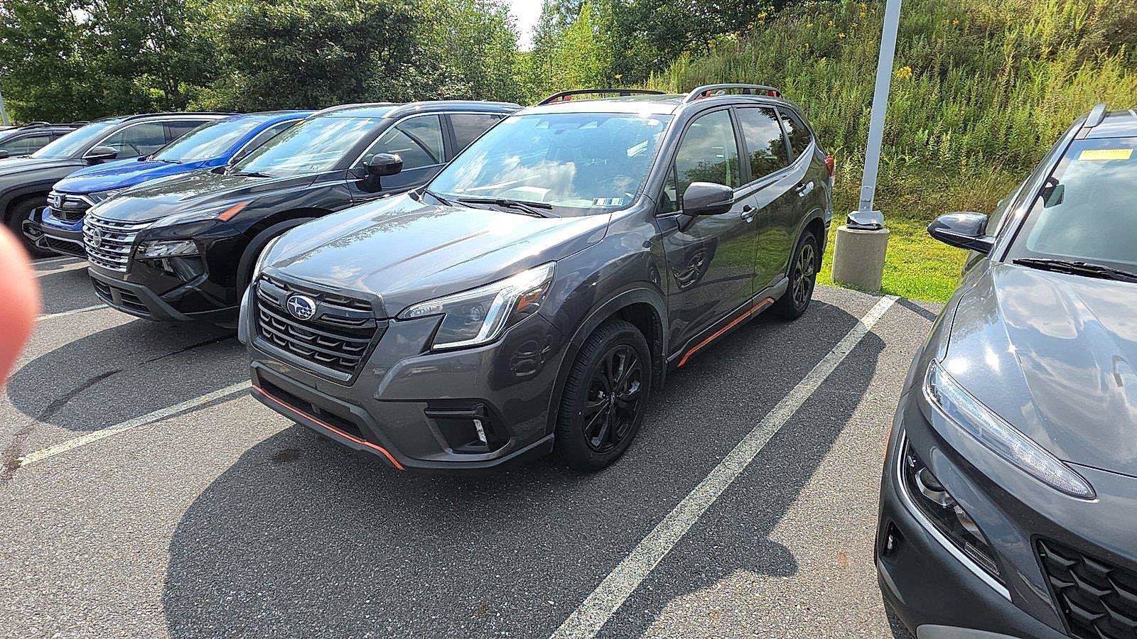 Used 2023 Subaru Forester Sport AWD/4WD image 3