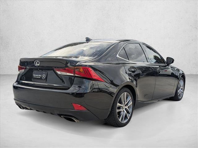 Used 2019 Lexus IS 300 image 5