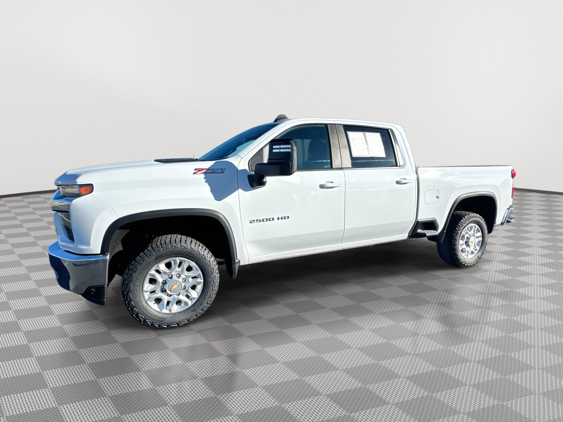 Used 2023 Chevrolet Silverado 2500 LT w/ Convenience Package image 1