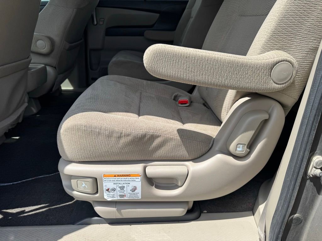 Used 2013 Honda Odyssey EX image 7