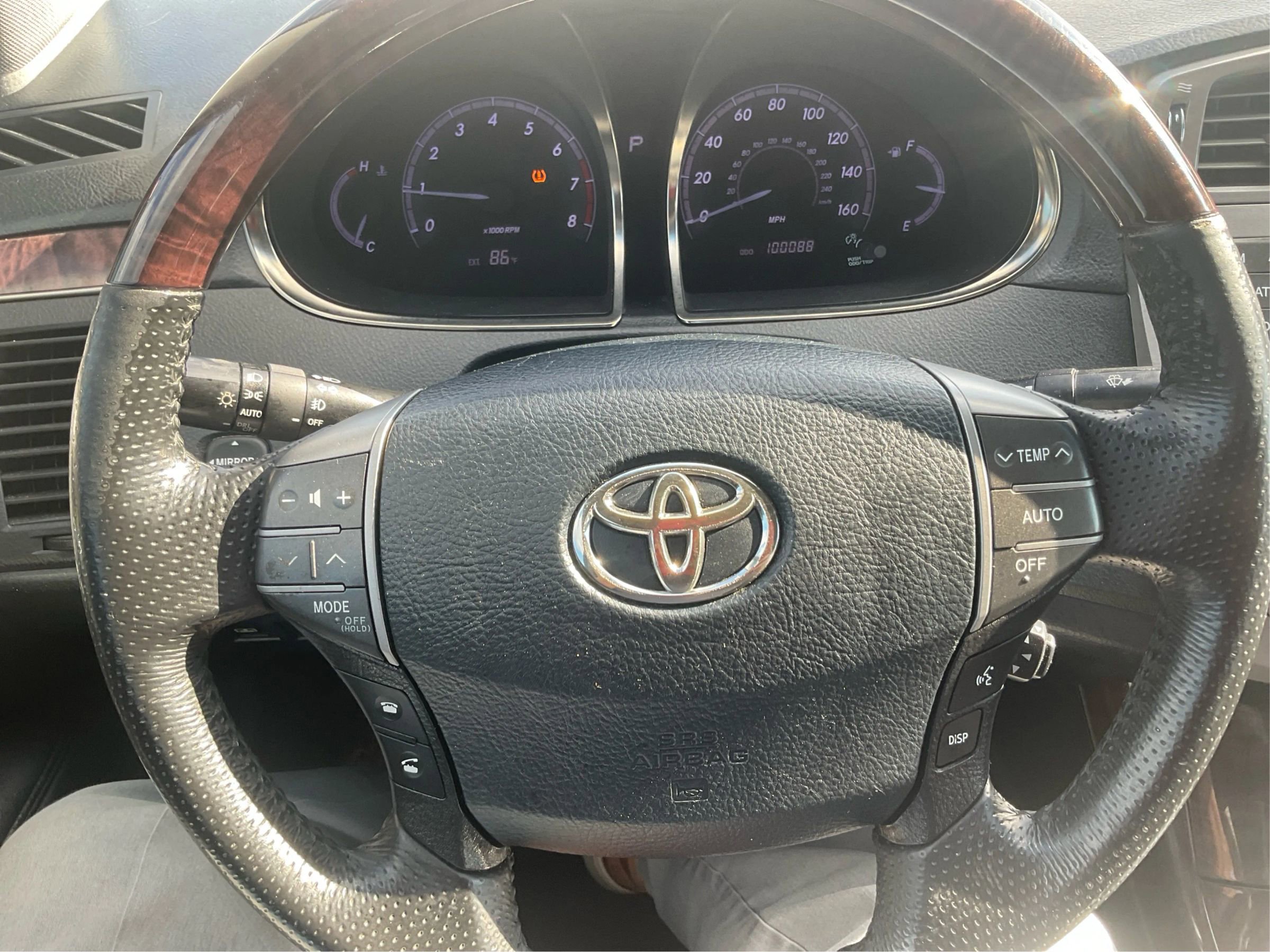 Used 2012 Toyota Avalon Limited image 15