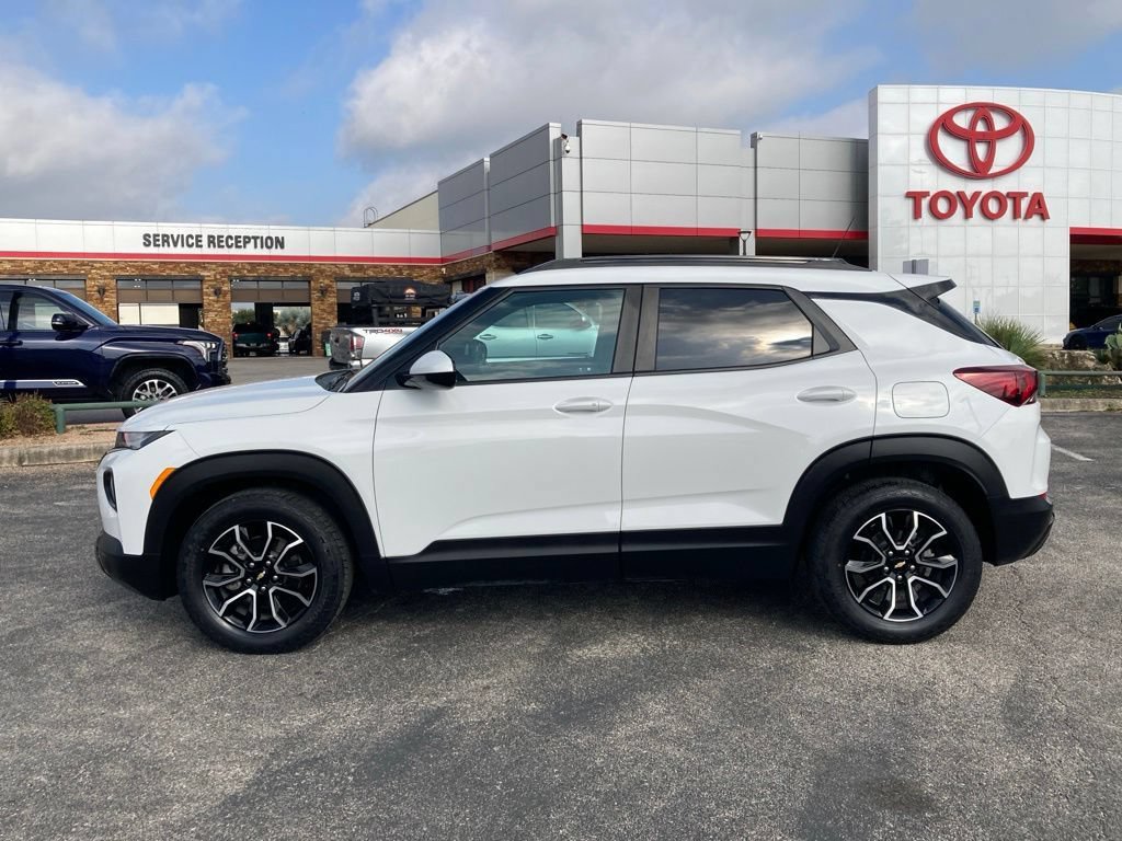 Used 2023 Chevrolet TrailBlazer ACTIV FWD image 8
