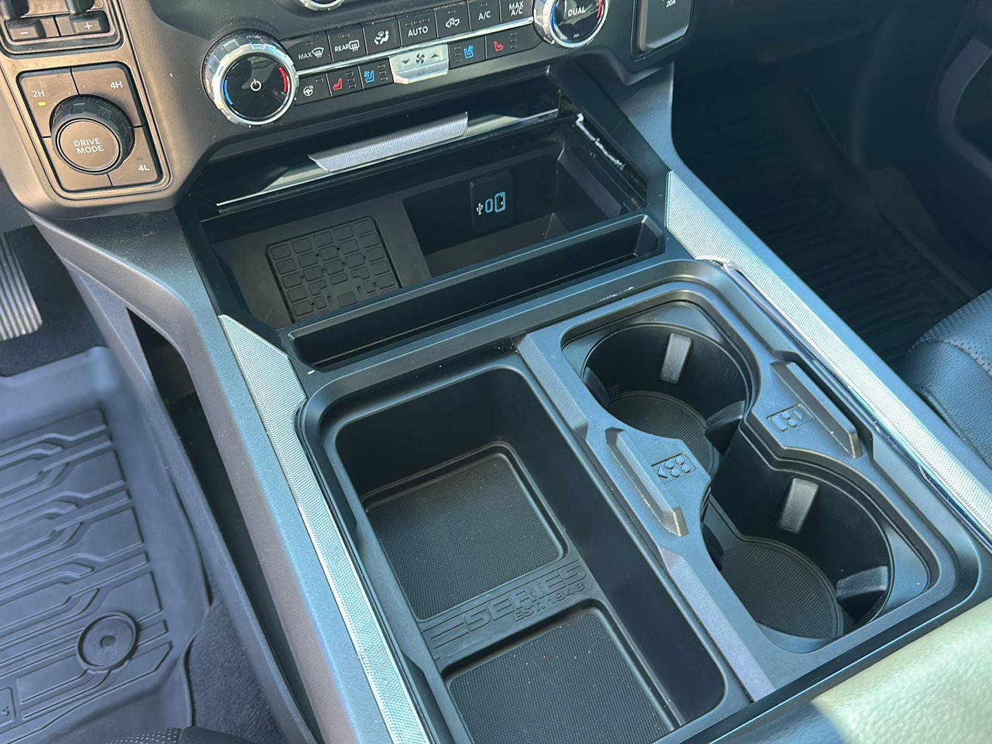 Certified 2023 Ford F450 Lariat w/ Lariat Ultimate Package image 20