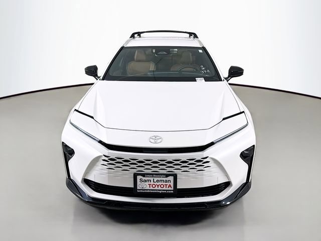 New 2026 Toyota Crown Signia image 2