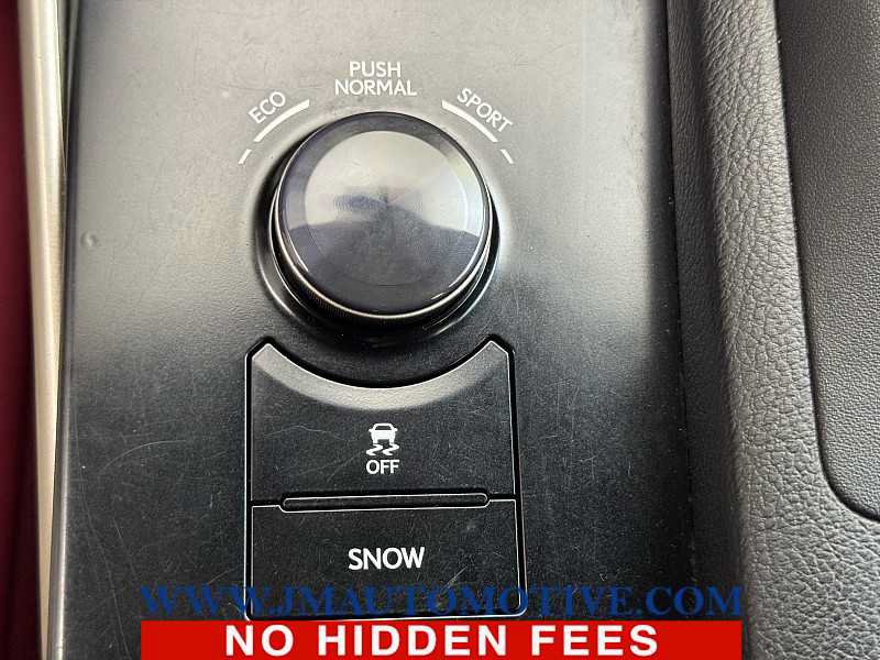 Used 2014 Lexus IS 250 AWD w/ F-Sport Package image 36
