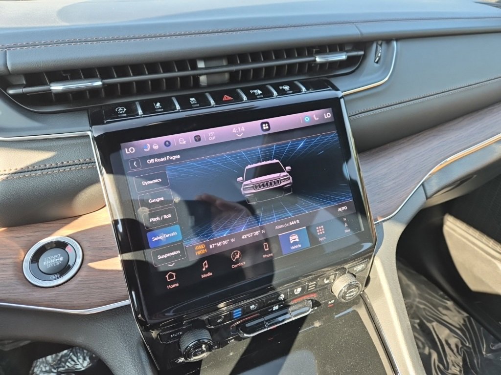 New 2025 Jeep Grand Cherokee L Summit image 54