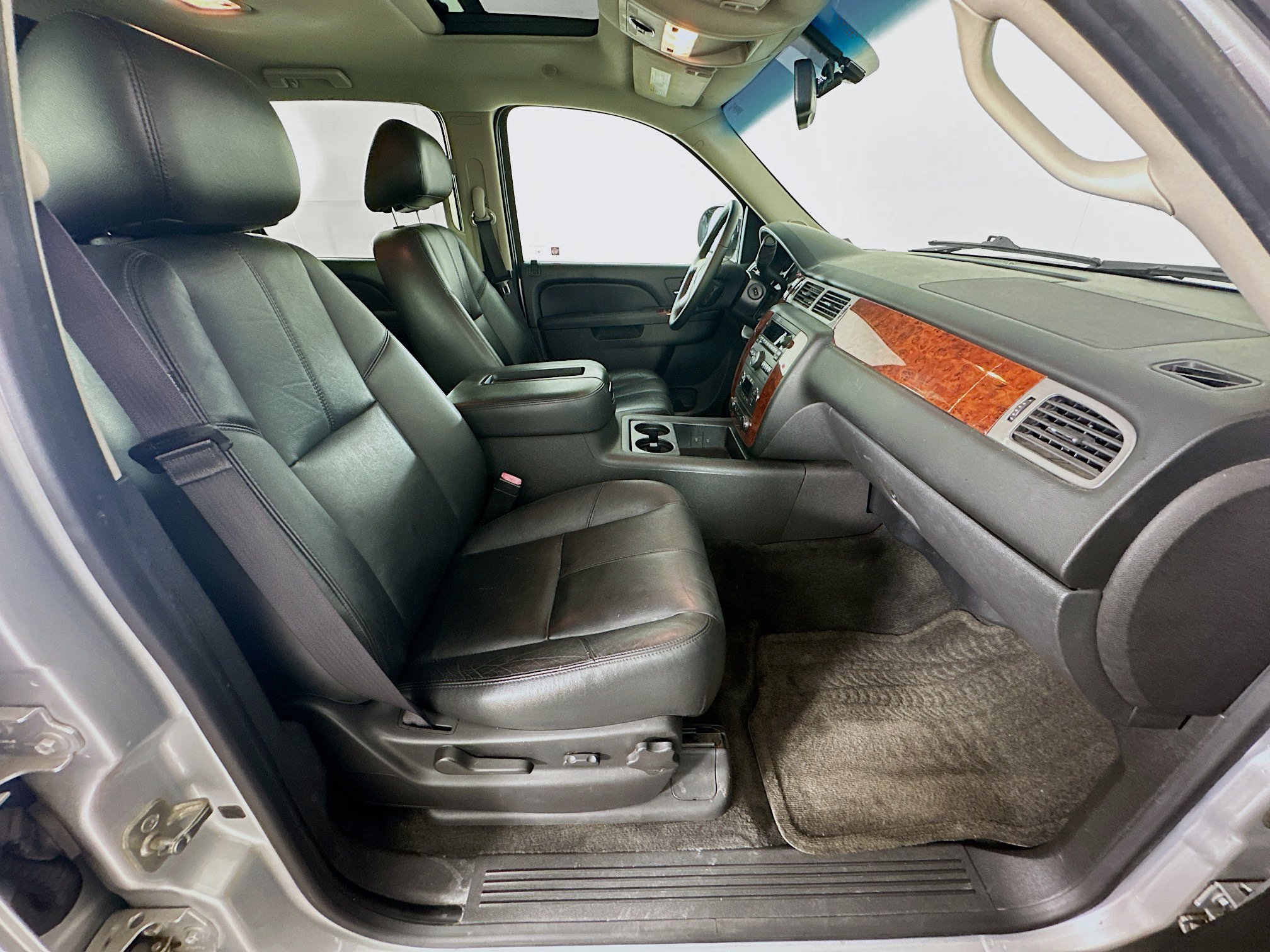 Used 2013 Chevrolet Avalanche LT w/ All-Star Edition RWD image 30