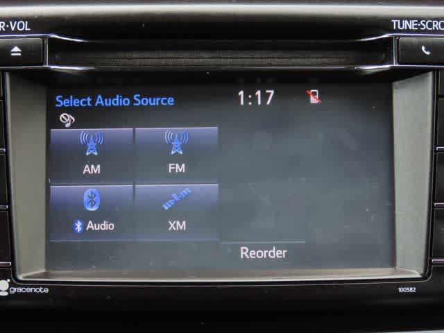 Used 2018 Toyota RAV4 XLE w/ Plus Extra Value Package AWD/4WD image 21
