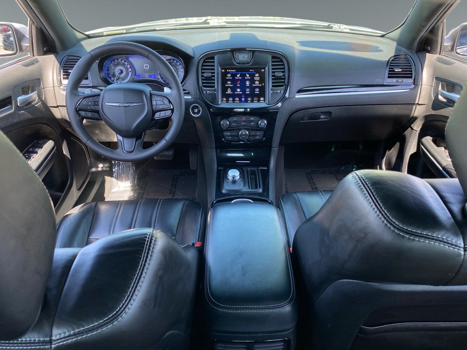 Used 2023 Chrysler 300 S RWD image 10