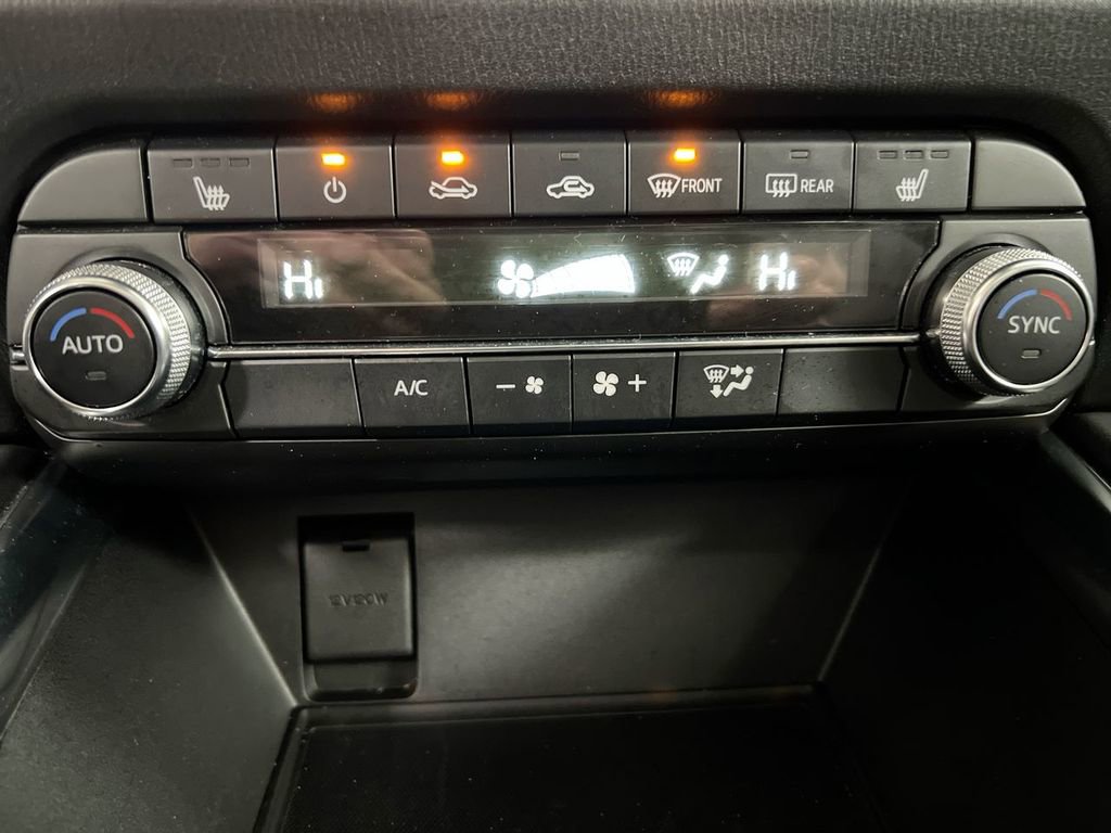 Used 2024 MAZDA CX-5 Carbon Edition image 16