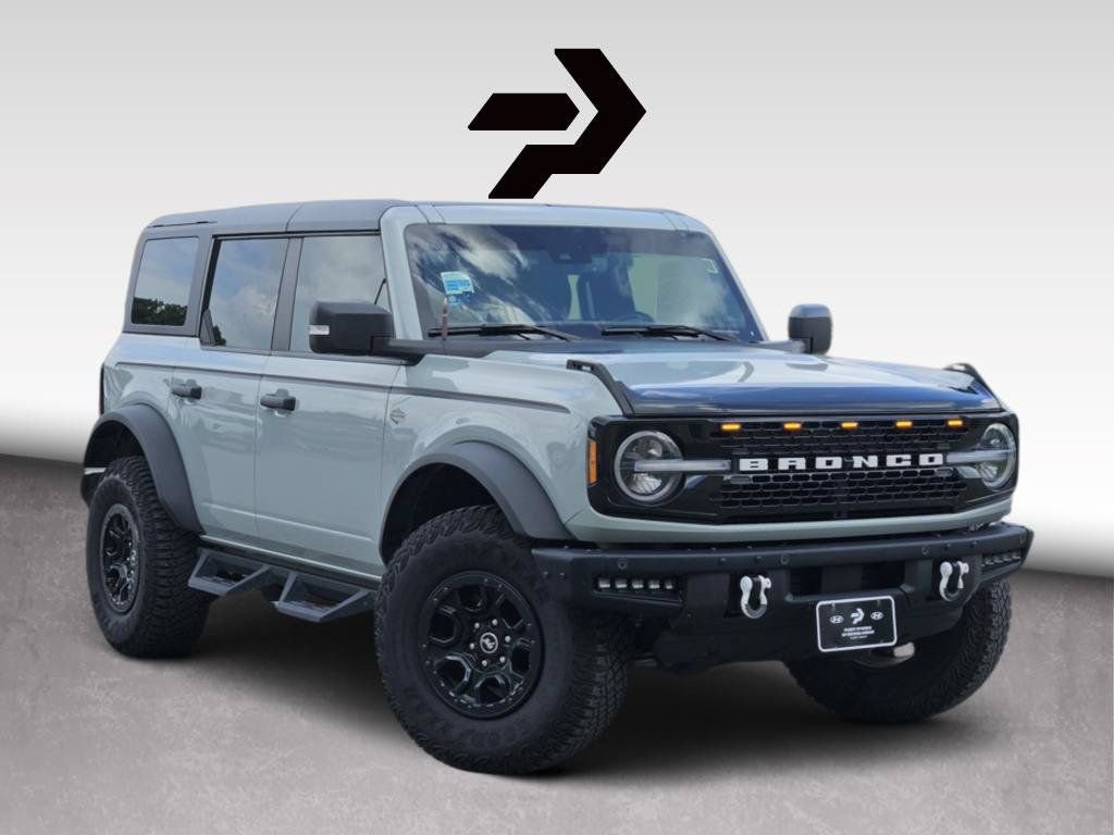 Used 2024 Ford Bronco Wildtrak AWD/4WD image 1