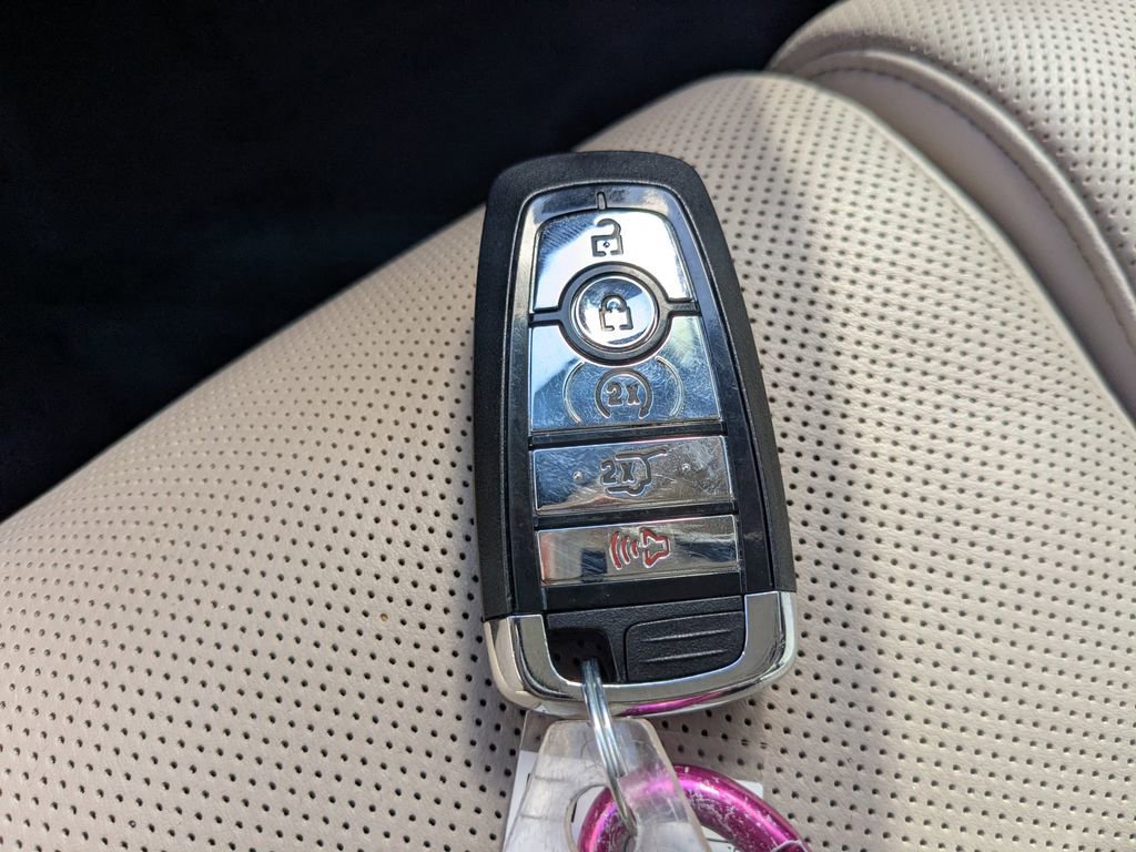 Used 2022 Lincoln Aviator Reserve w/ Equipment Group 201A image 26