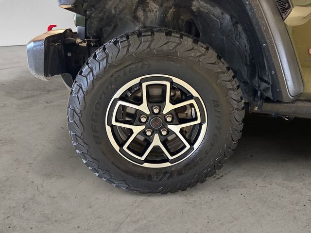 Used 2024 Jeep Wrangler Unlimited Rubicon w/ Convenience Group image 15