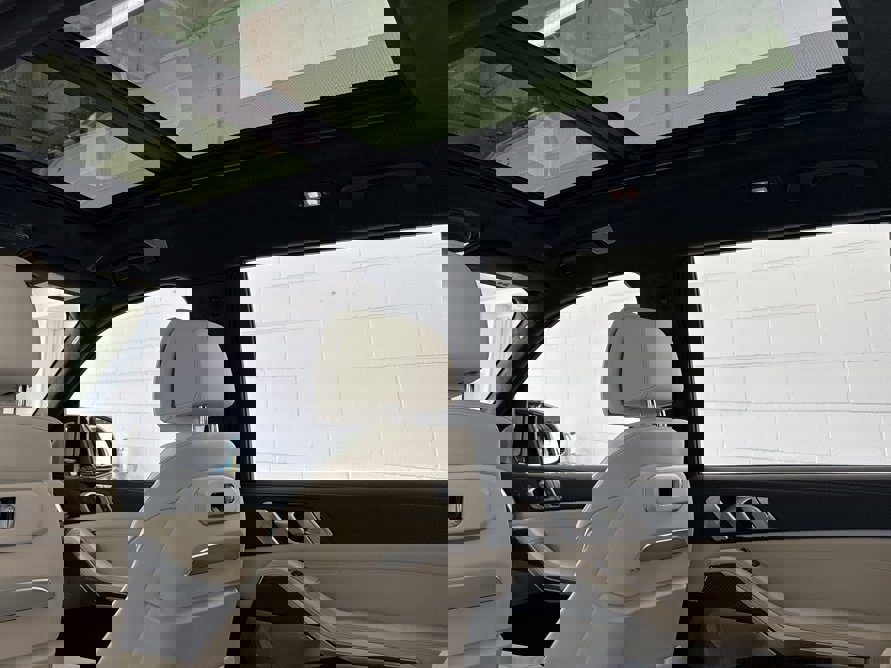 New 2026 BMW X7 M60i image 48