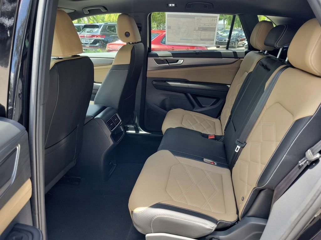 New 2026 Volkswagen Atlas Cross Sport SE FWD image 5