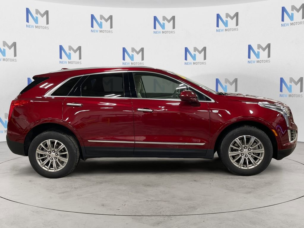 Used 2018 Cadillac XT5 Luxury w/ Driver Awareness Package image 6