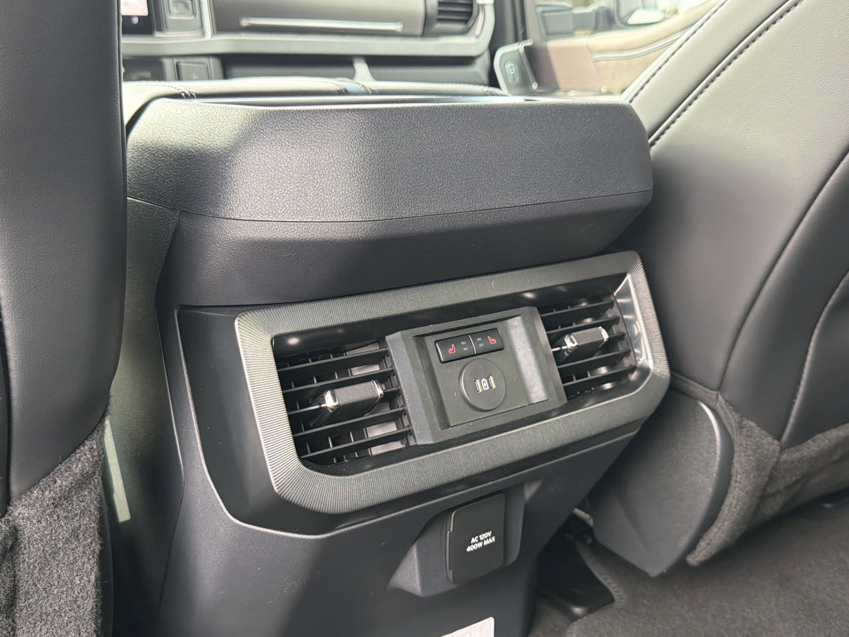 New 2026 Ford F250 Platinum w/ Tremor Off-Road Package image 32