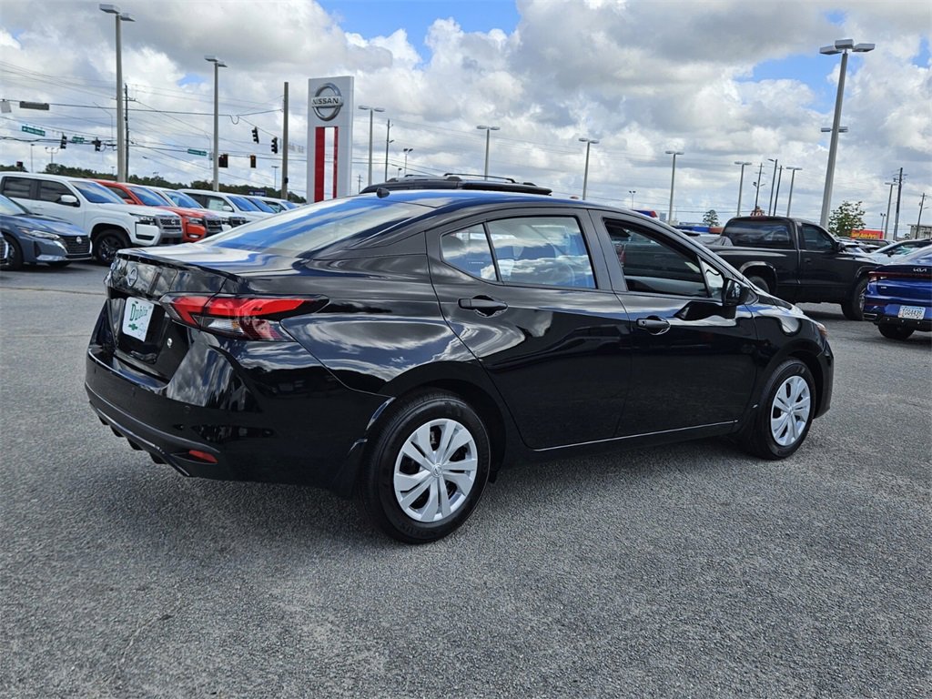 New 2025 Nissan Versa S w/ Trunk Package image 10