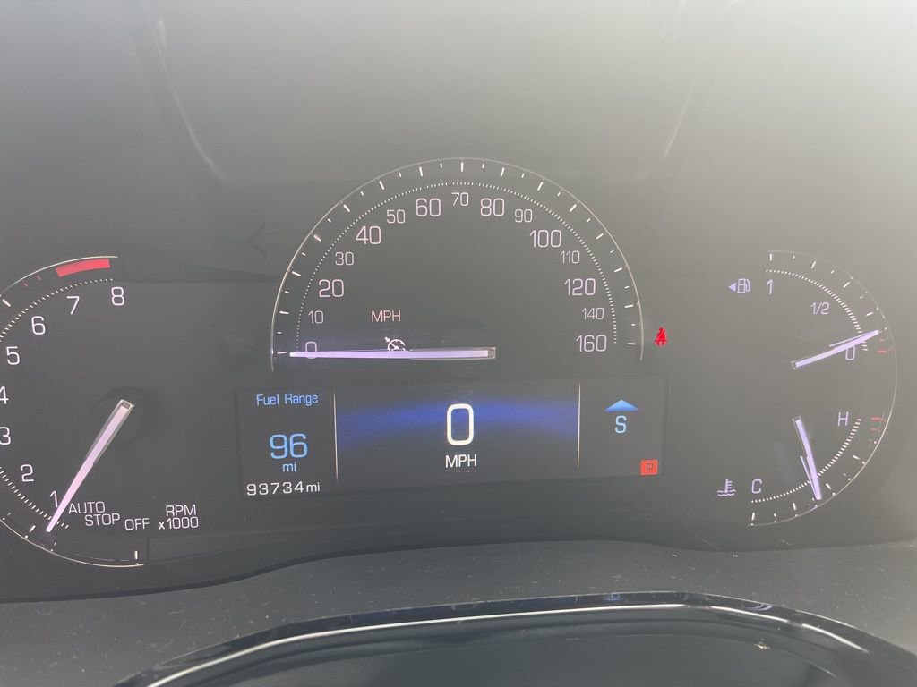 Used 2017 Cadillac XT5 Luxury w/ Driver Awareness Package image 15