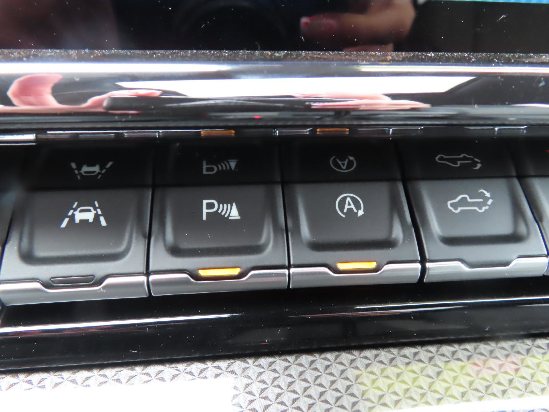 New 2026 Chevrolet Silverado 1500 ZR2 w/ Dark Appearance Package image 33