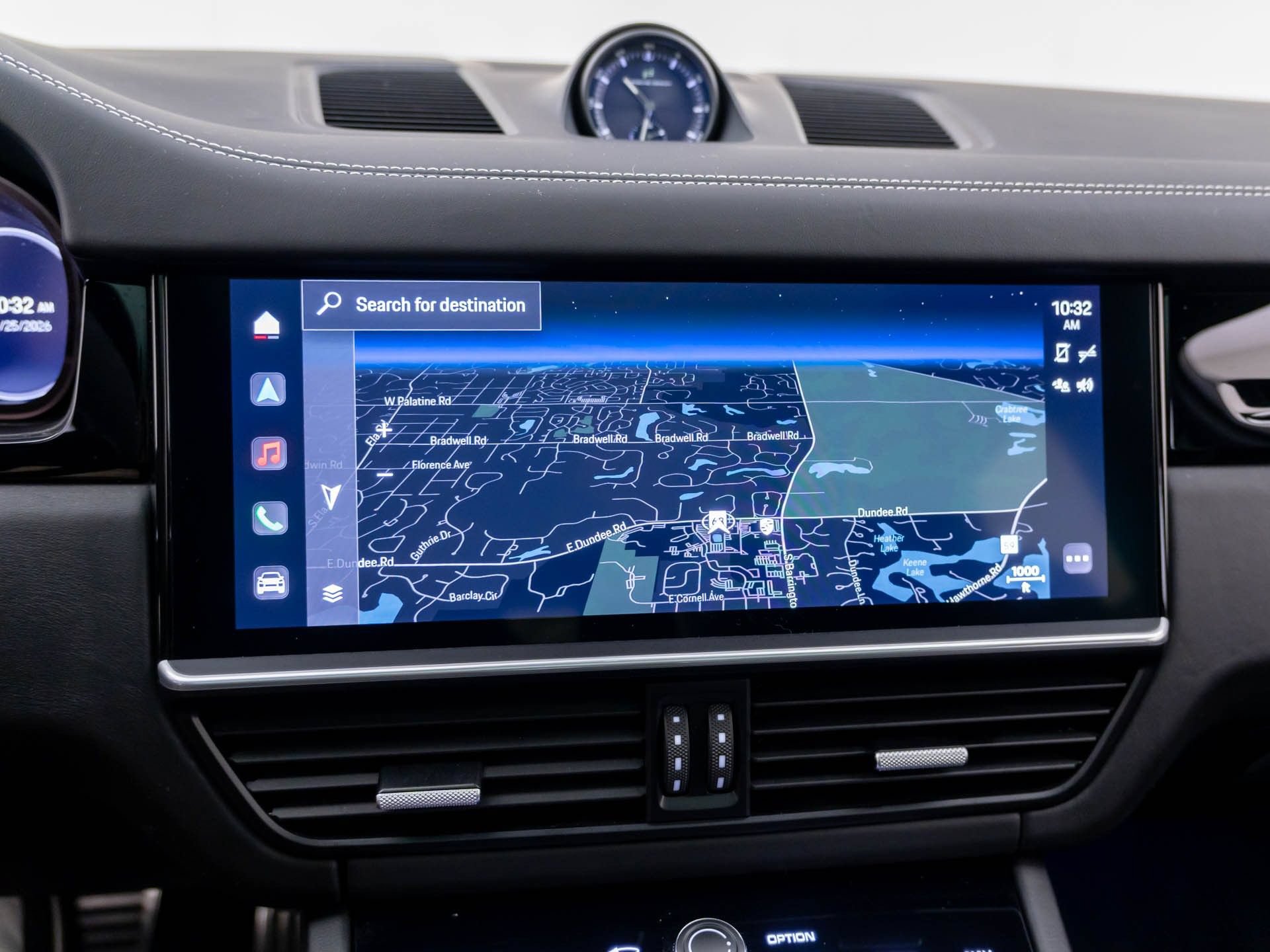 Certified 2022 Porsche Cayenne GTS AWD/4WD image 24
