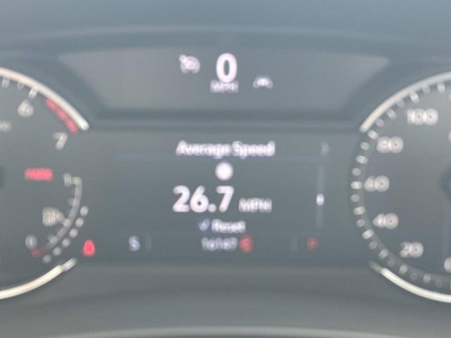 Certified 2022 Cadillac XT4 Luxury w/ Driver Awareness Package FWD image 28