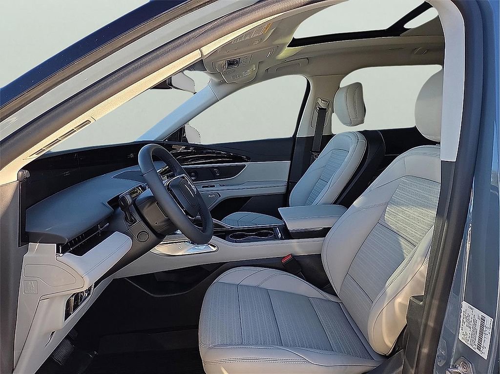 New 2026 Lincoln Nautilus Reserve AWD/4WD image 11