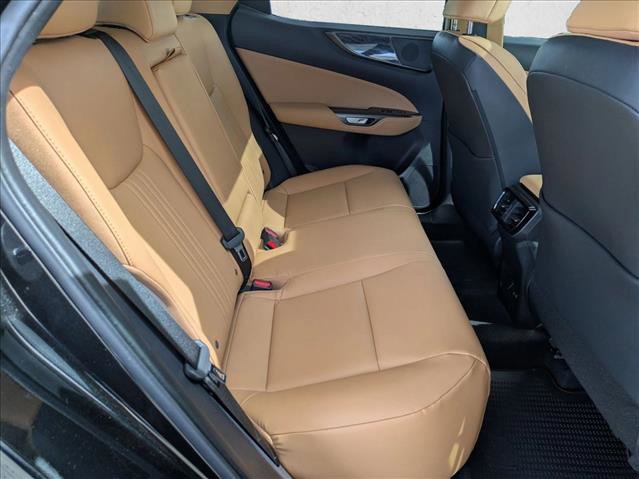 Used 2025 Lexus NX 250 FWD w/ Towing Package (2000 Lbs) image 20