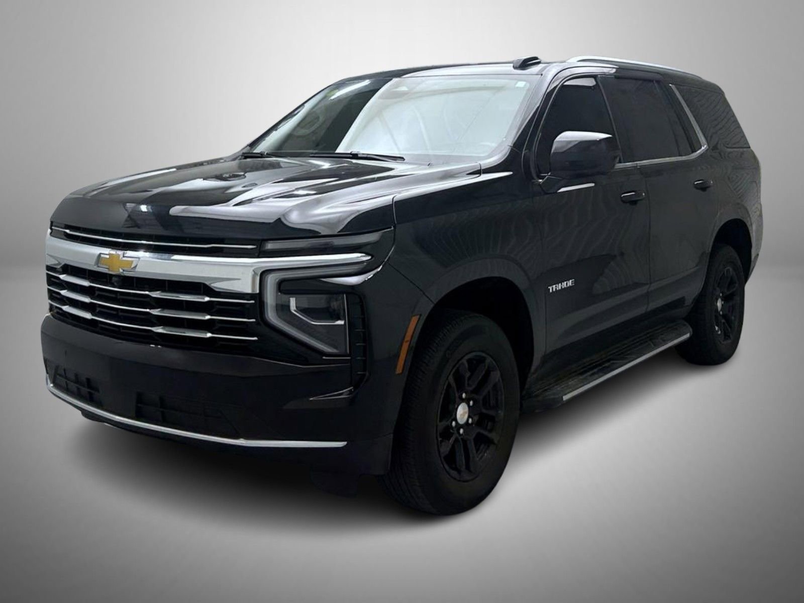 Used 2025 Chevrolet Tahoe LT AWD/4WD image 1