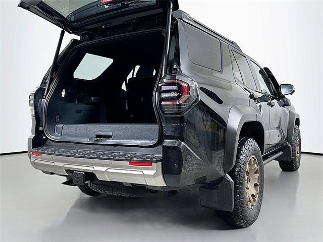 Used 2025 Toyota 4Runner Trailhunter image 24