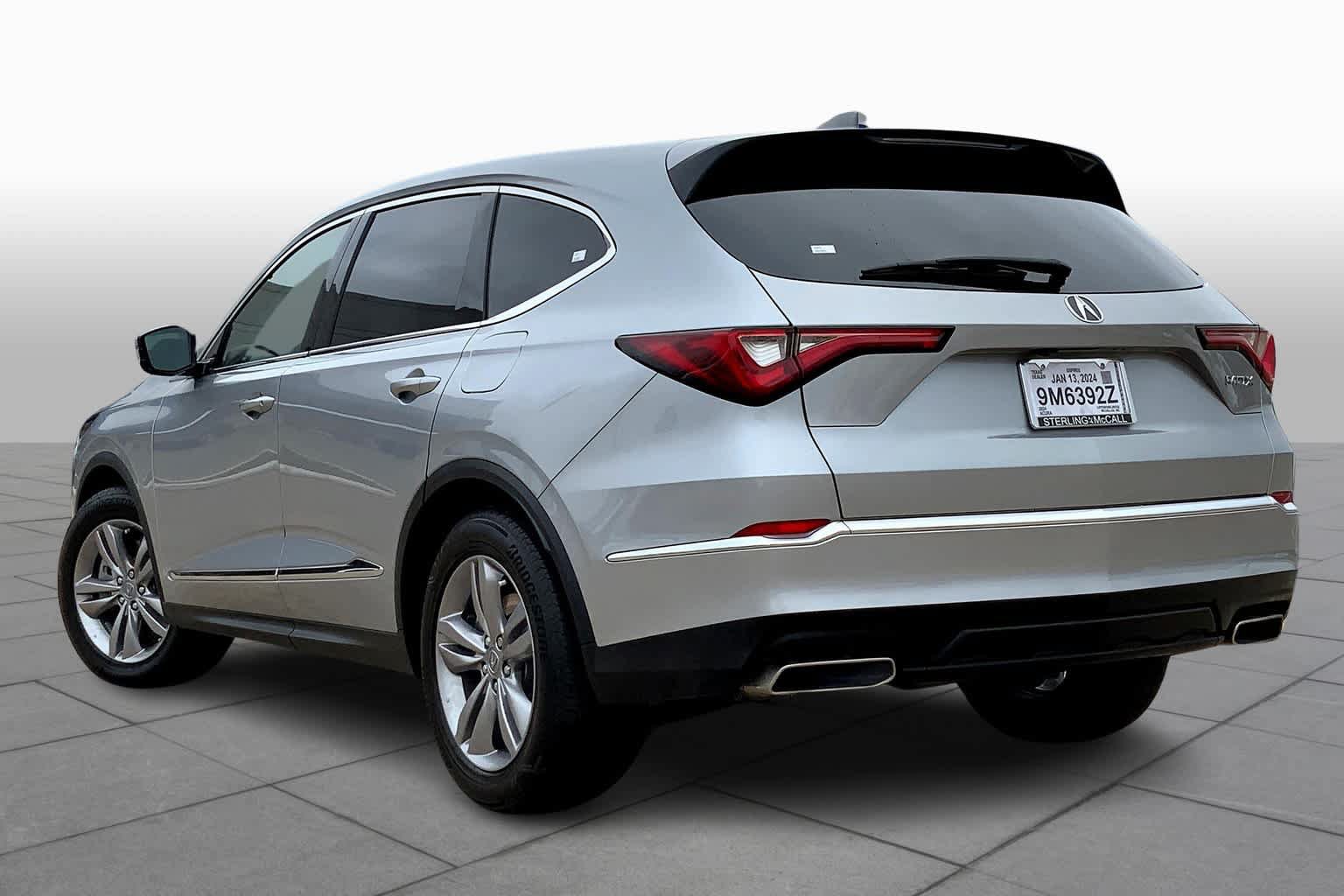Used 2024 Acura MDX FWD image 11
