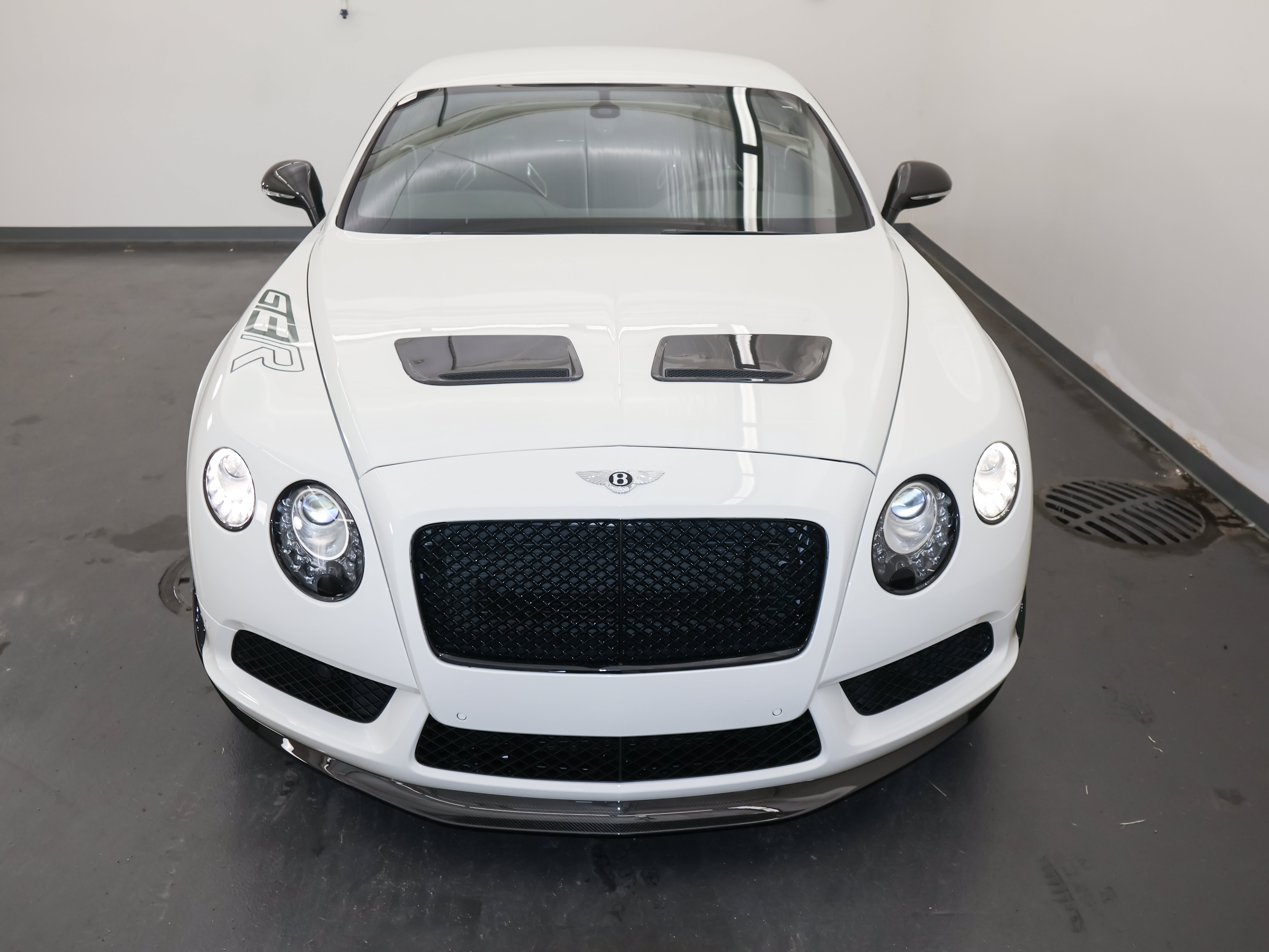 Used 2015 Bentley Continental GT3-R AWD/4WD image 9