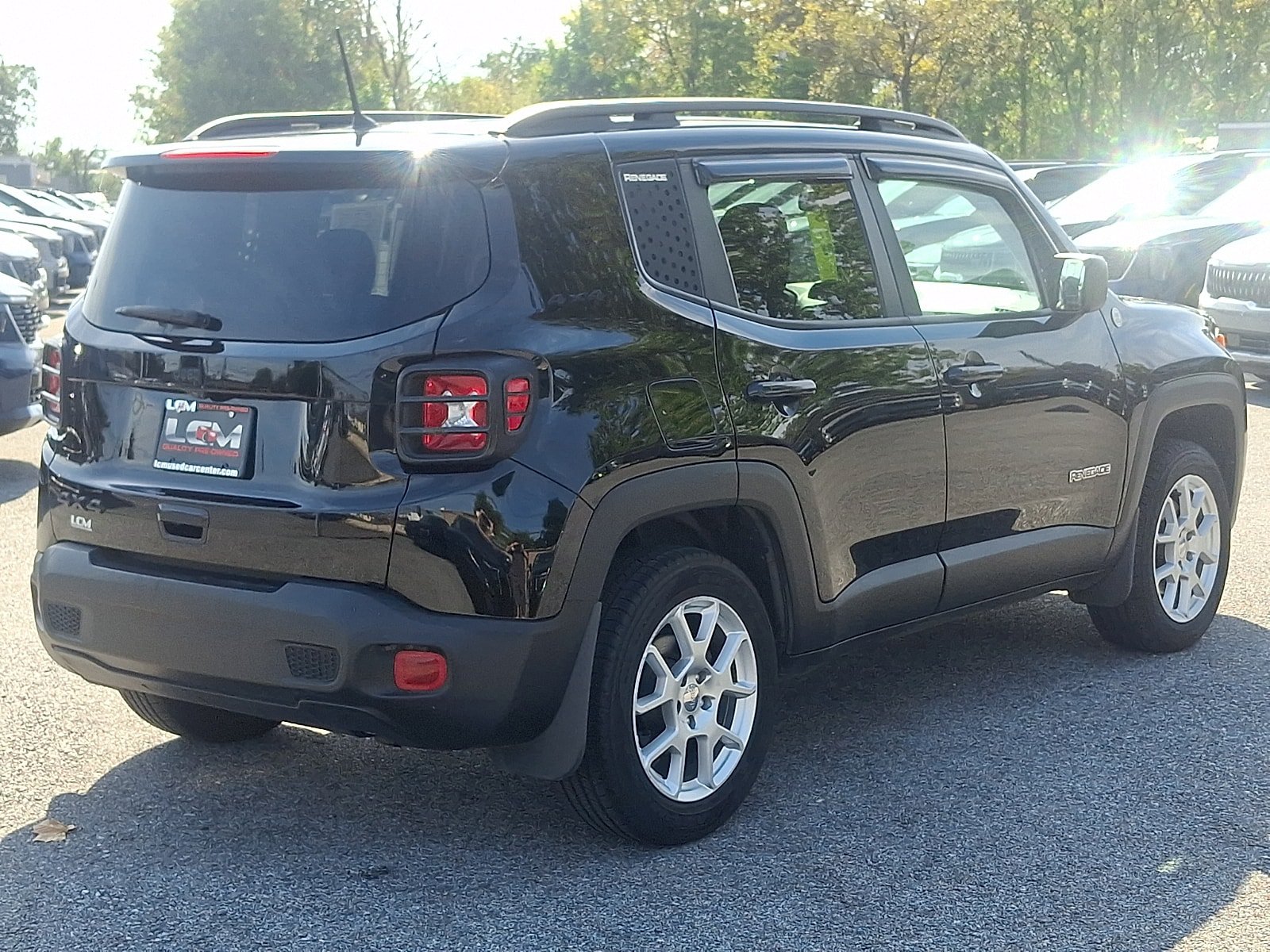 Used 2020 Jeep Renegade Sport w/ Sport Appearance Group AWD/4WD image 4