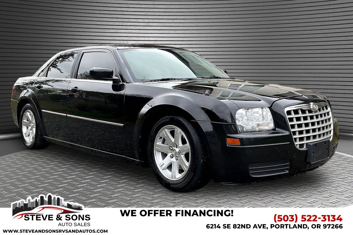 Used 2007 Chrysler 300 RWD image 1