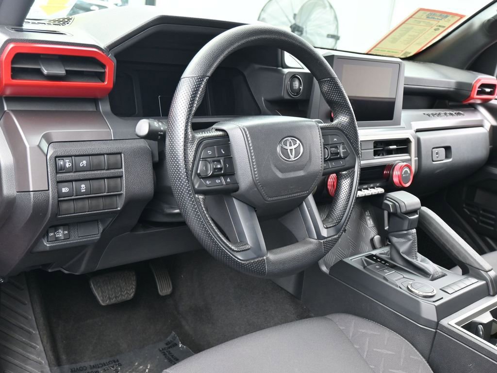 Used 2025 Toyota Tacoma SR5 image 13