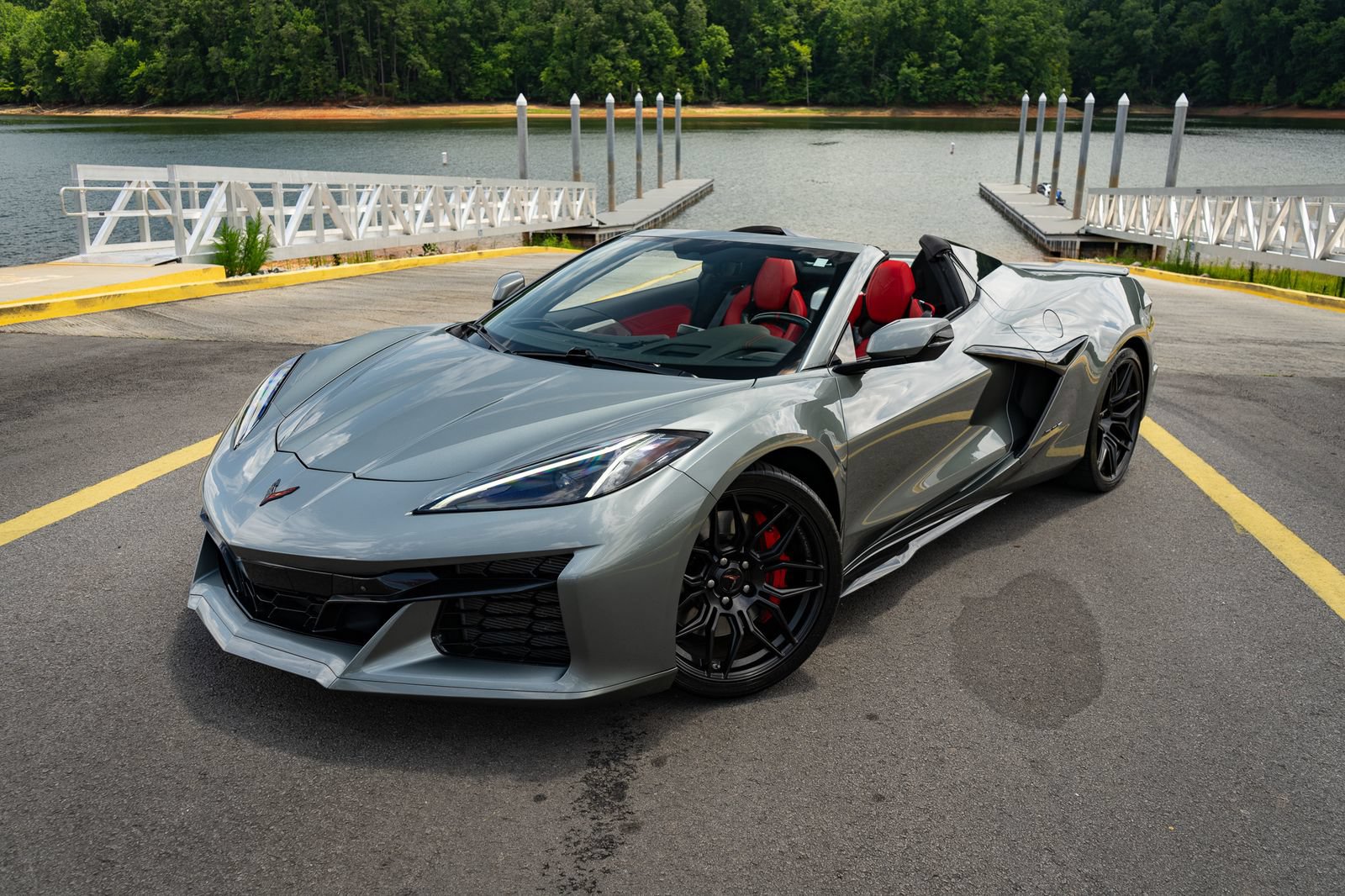 Used 2023 Chevrolet Corvette Z06 RWD image 7