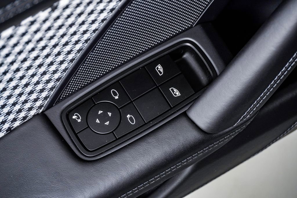 Certified 2024 Porsche 911 Turbo S AWD/4WD image 36