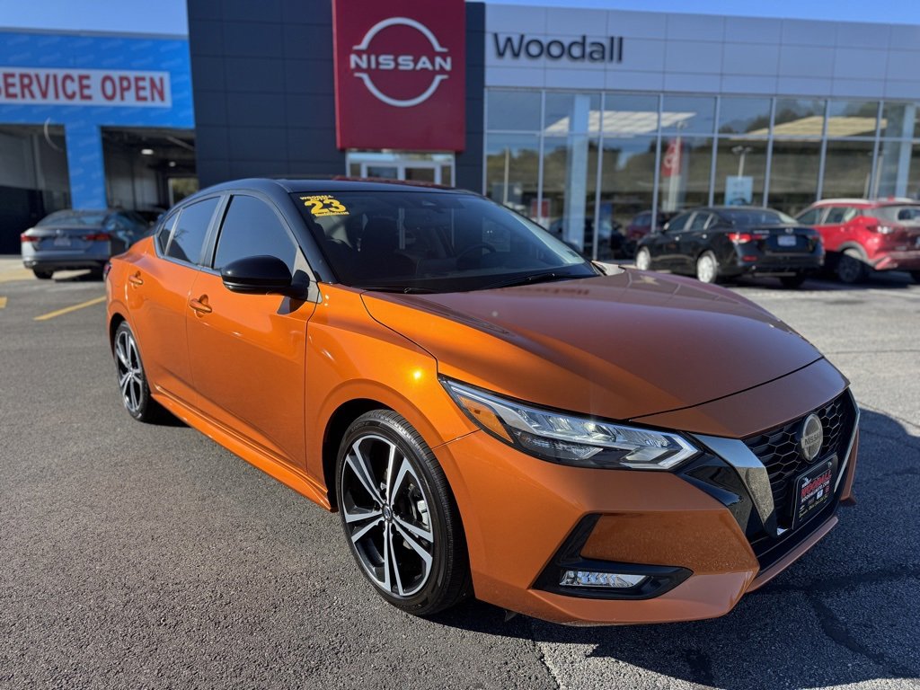 Used 2023 Nissan Sentra SR image 1