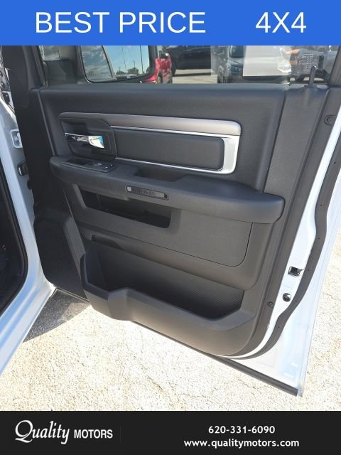 Used 2022 RAM 1500 Classic Warlock w/ Technology Package I AWD/4WD image 27