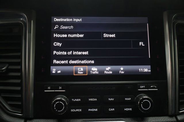 Used 2018 Porsche Macan GTS w/ Premium Package Plus image 29