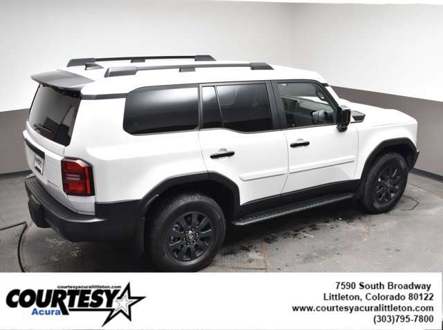 Used 2024 Toyota Land Cruiser image 38