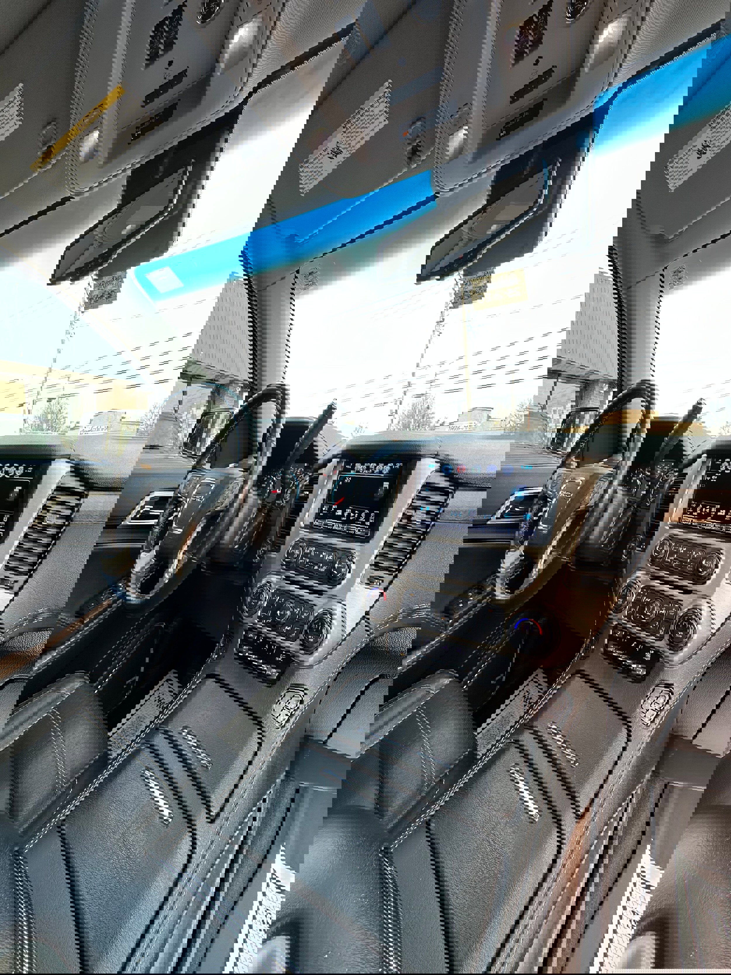 Used 2019 GMC Yukon Denali w/ Denali Ultimate Package image 35