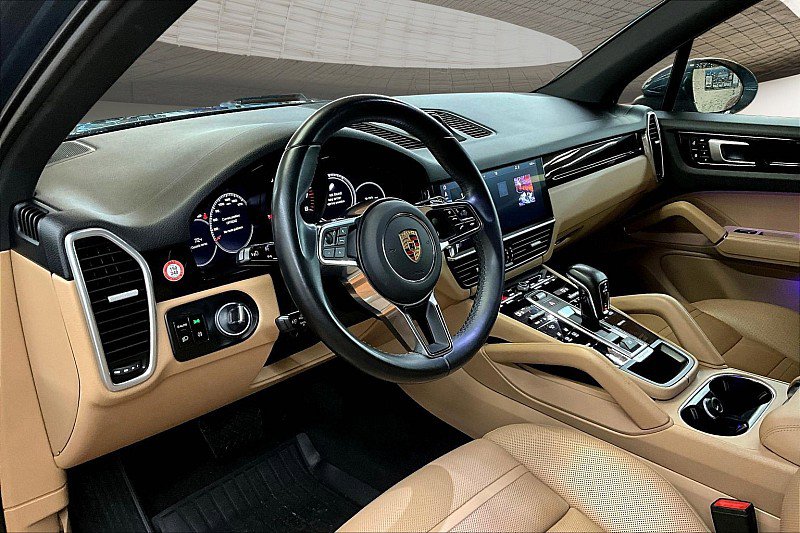 Used 2019 Porsche Cayenne AWD/4WD image 13