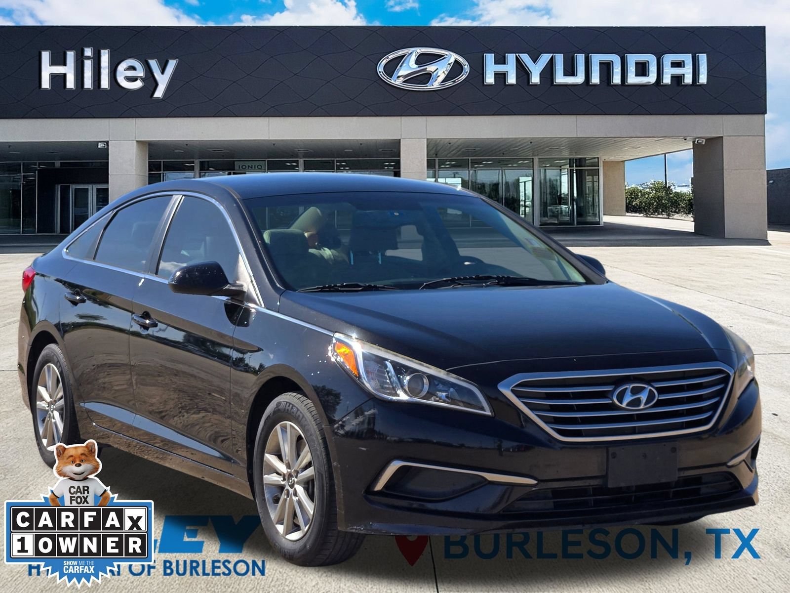 Used 2017 Hyundai Sonata SE w/ Cargo Package FWD video 2