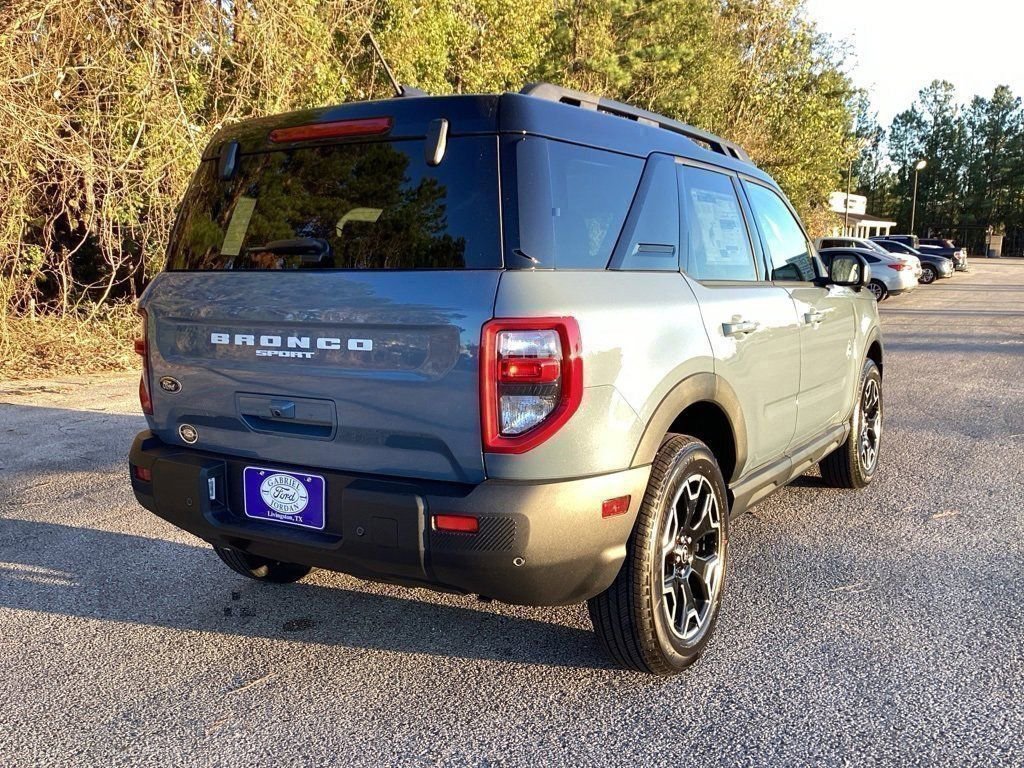 New 2025 Ford Bronco Sport Outer Banks w/ Outer Banks Tech Package+ AWD/4WD image 5