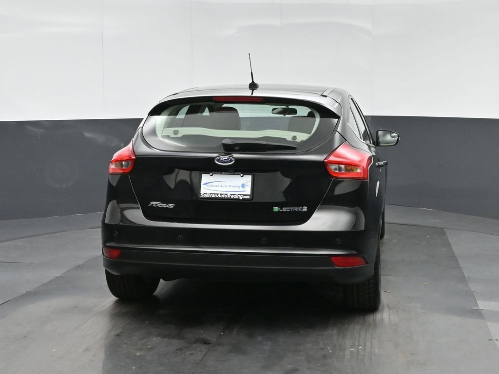 Used 2016 Ford Focus Electric Hatchback image 6