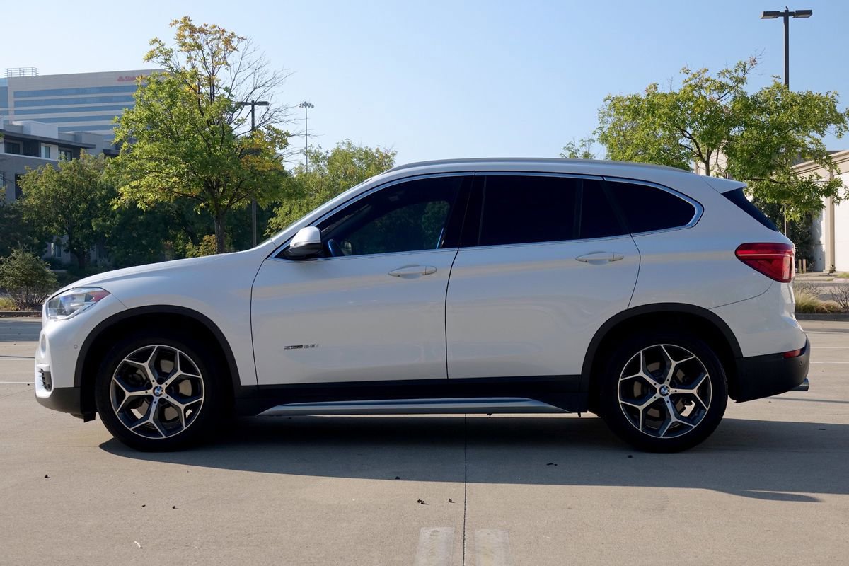 Used 2017 BMW X1 sDrive28i image 14